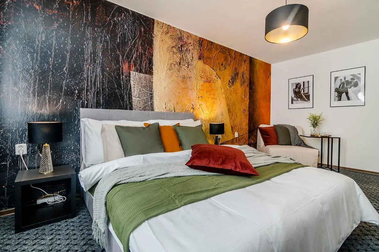 Romantic Apts Prague By Michal&Friends 0*,