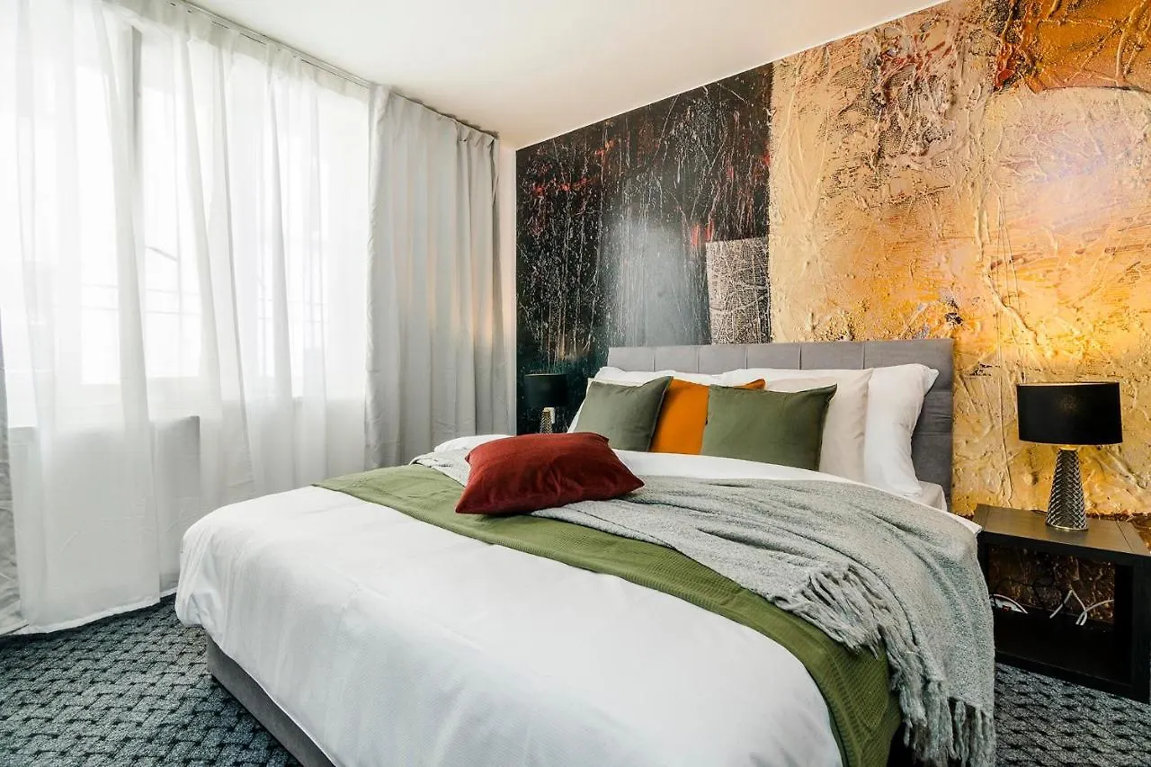 Romantic Apts Prague By Michal&Friends 0*,